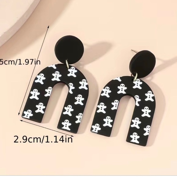 NWT 👻GHOST EARRINGS👻 - Picture 2 of 4